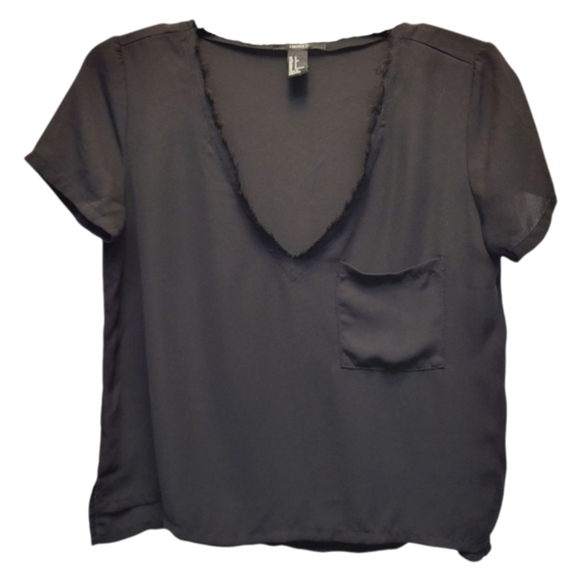 Forever 21 Tops - Forever 21 Women's Black V-Neck Notched Collar Blouse - Size S